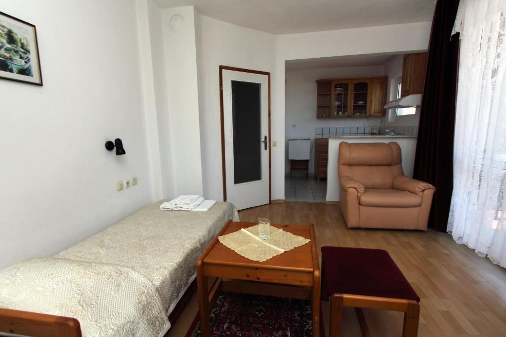 Family Hotel Verona Sozopol Room photo