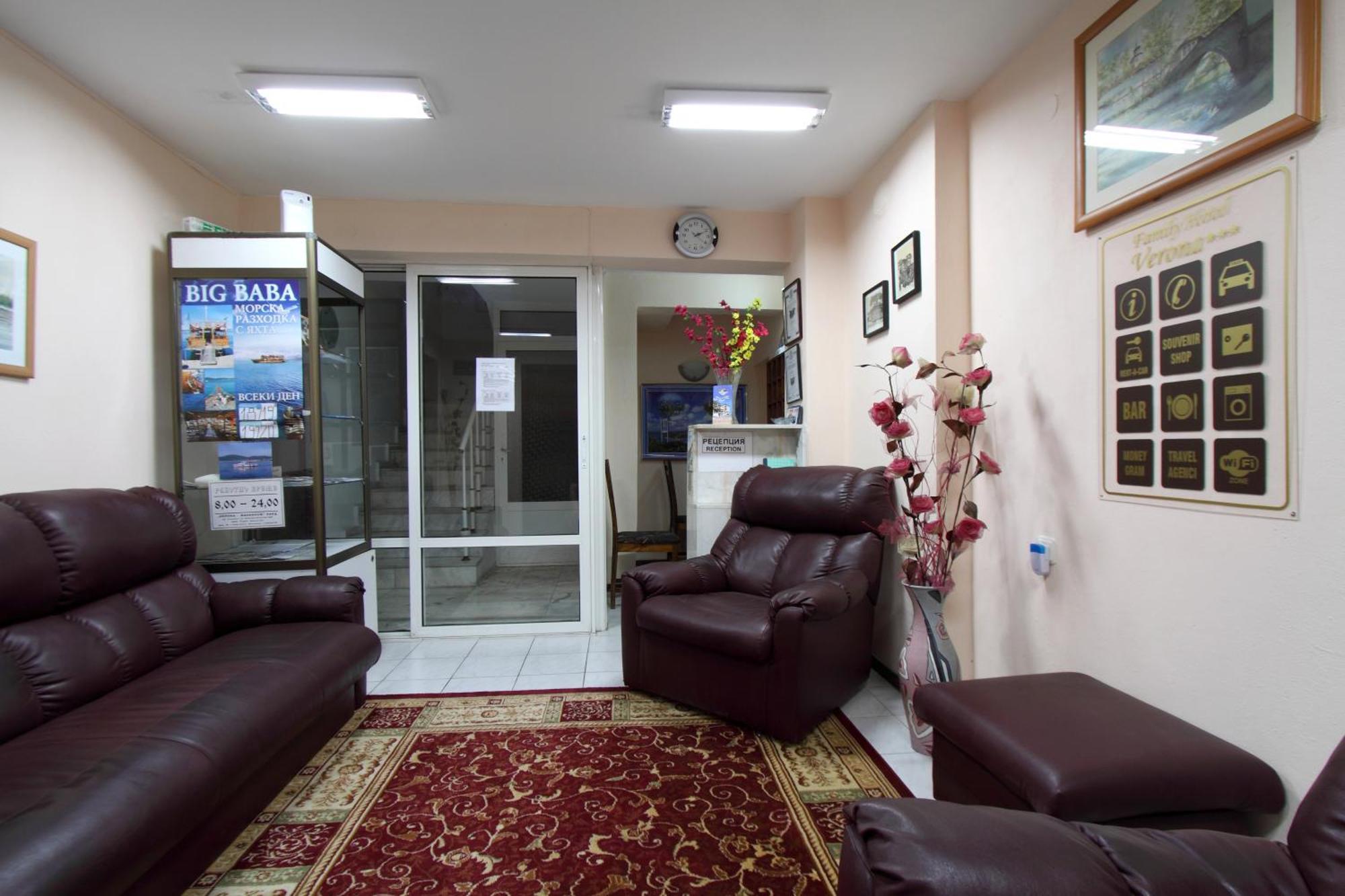 Family Hotel Verona Sozopol Exterior photo