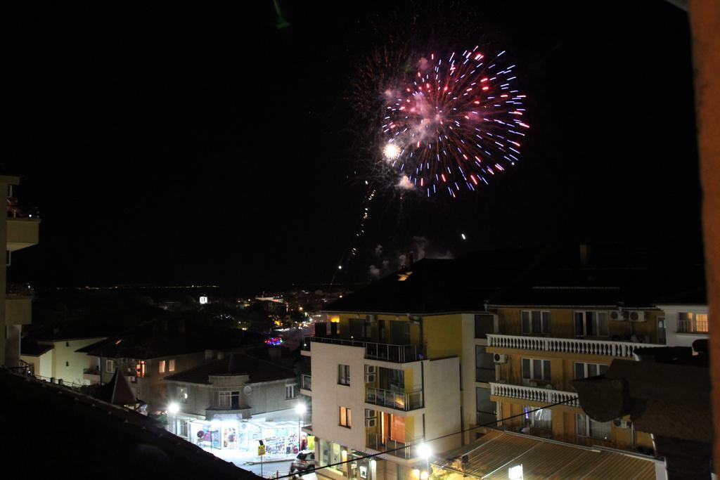 Family Hotel Verona Sozopol Exterior photo