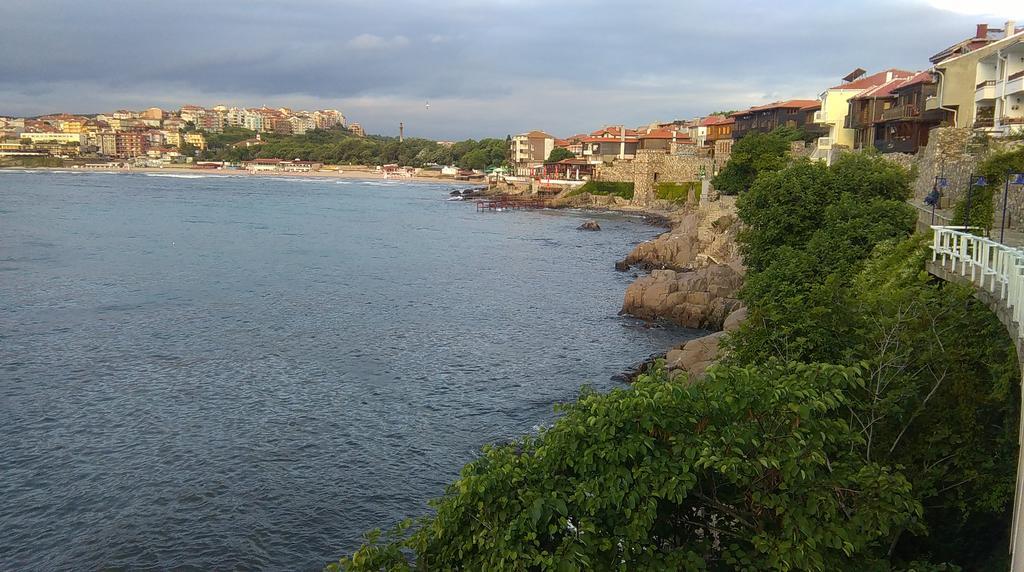 Family Hotel Verona Sozopol Exterior photo